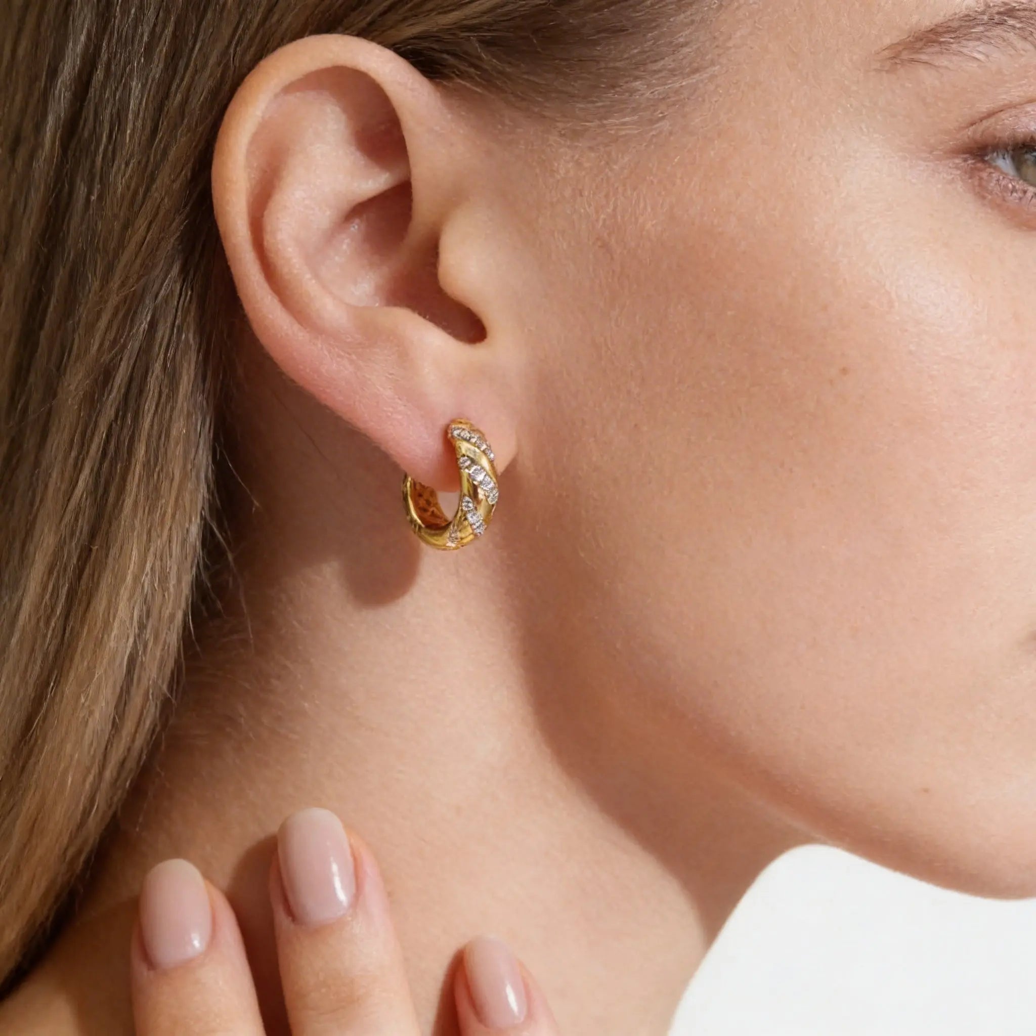 Cosmo Hoops in Gold