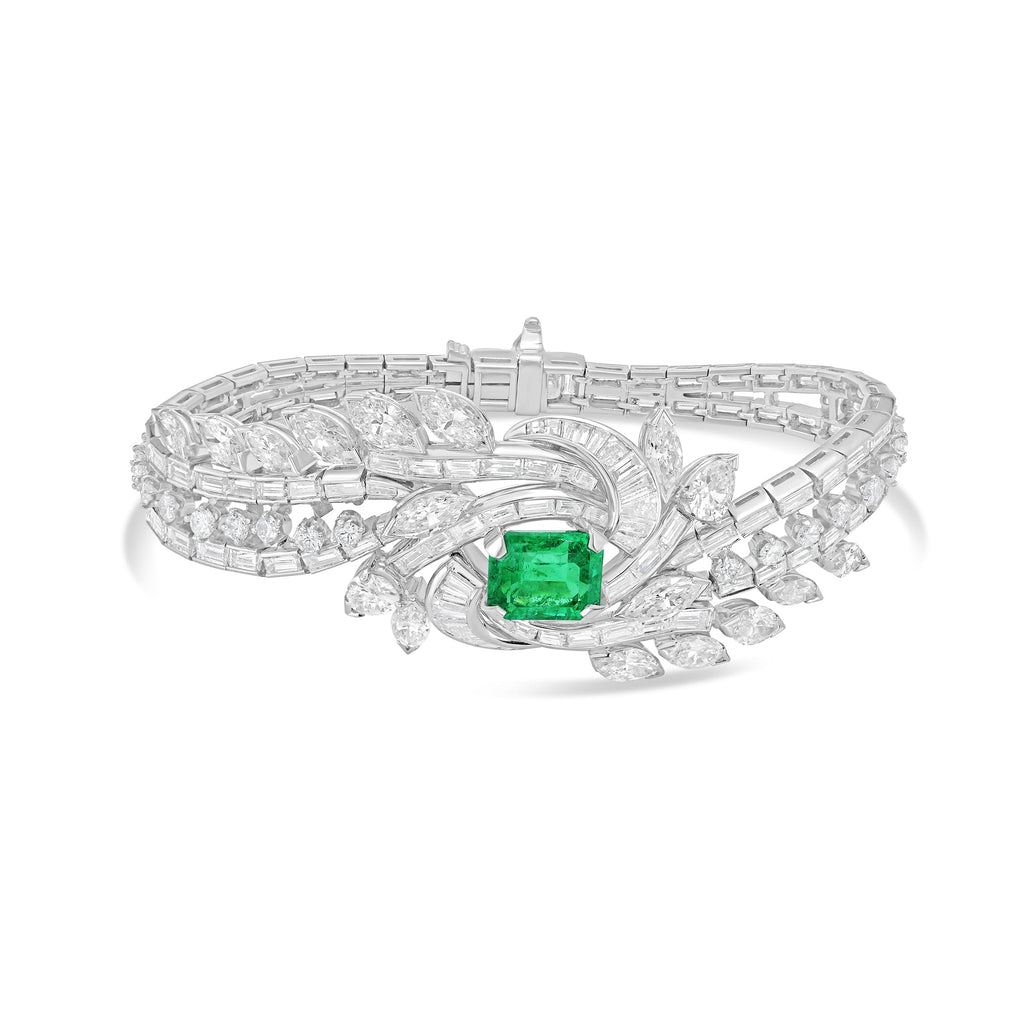 Emerald And Diamond Bracelet With Whirlpool-Shaped Center