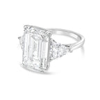 Lab Grown Emerald Diamond Ring With Trillions