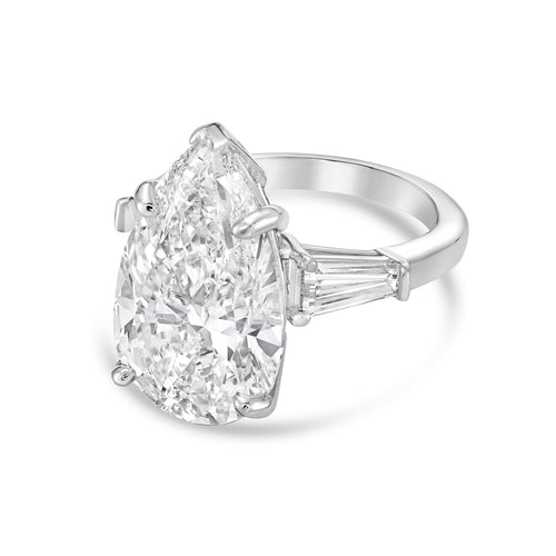 Lab-Grown Pear Diamond Ring with Baguettes, 18K Gold