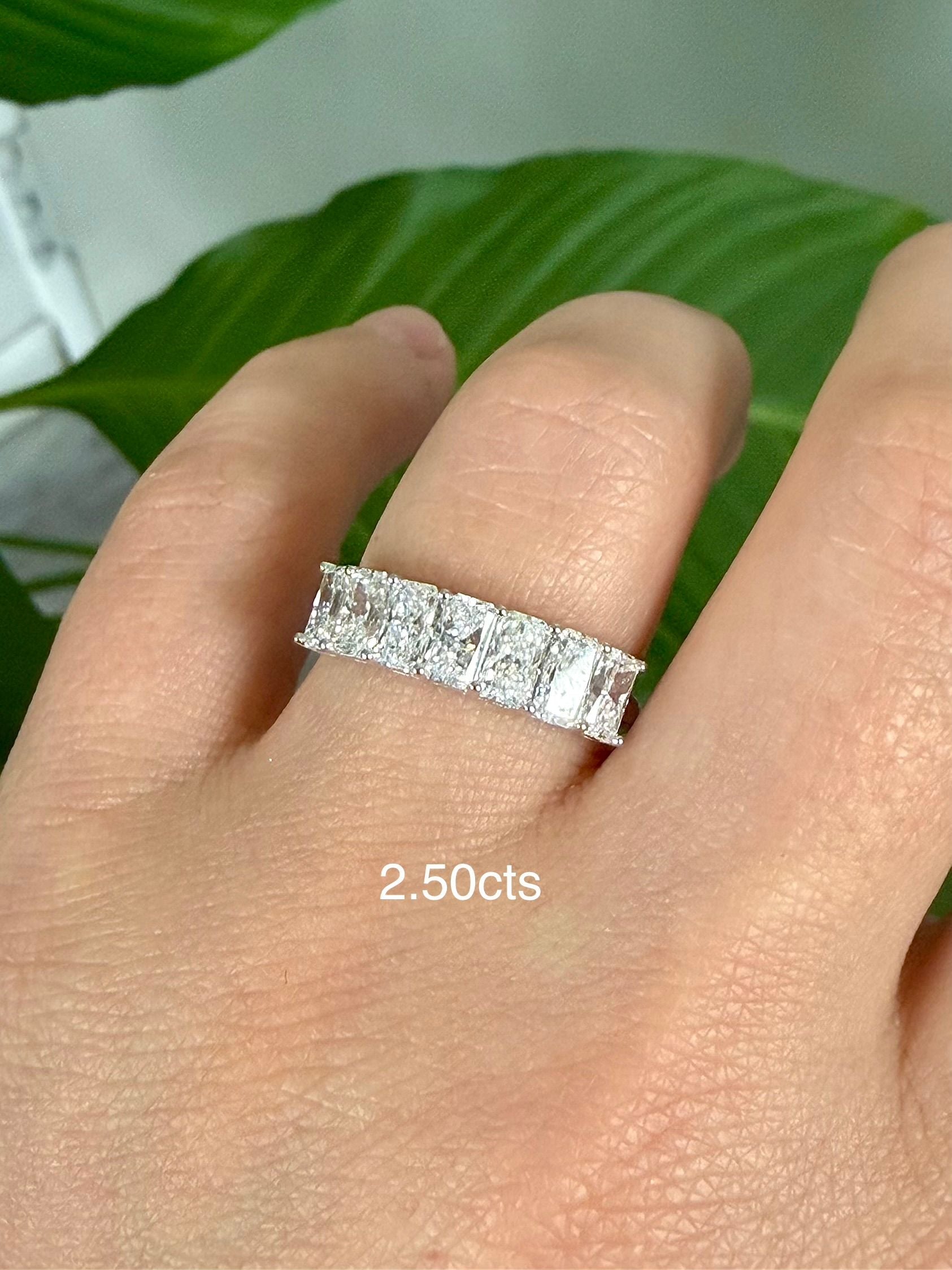 Lab Grown 7 Stone Radiant Diamond Band
