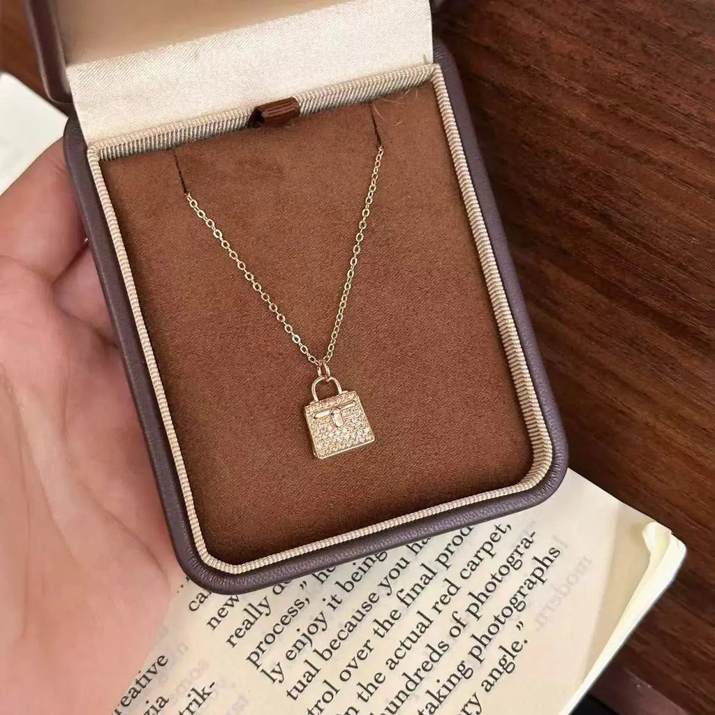 Fifth Ave Necklace