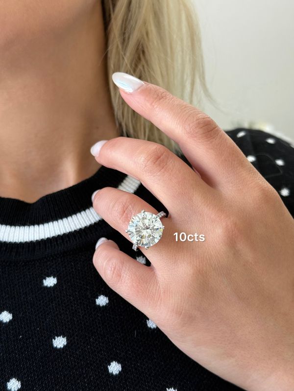 Lab-Grown Round Pave Diamond Engagement Ring