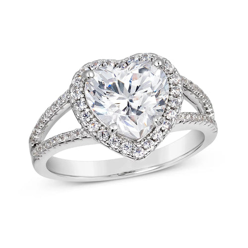 Heart Ring in White Diamond Crystalline