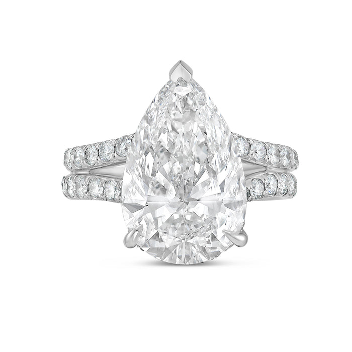 Lab-Grown Pear Diamond Split Shank Ring, 18K Gold