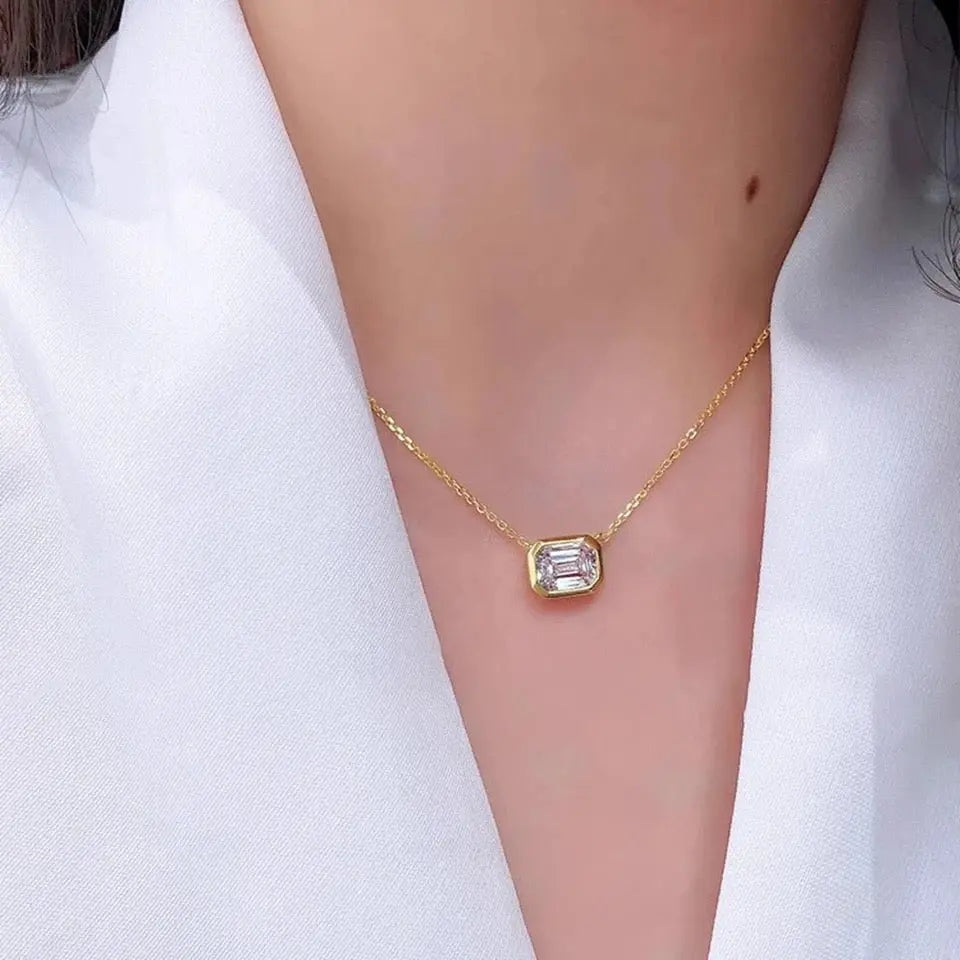 Kelly 5 Carat Diamond Crystalline Necklace in Platinum