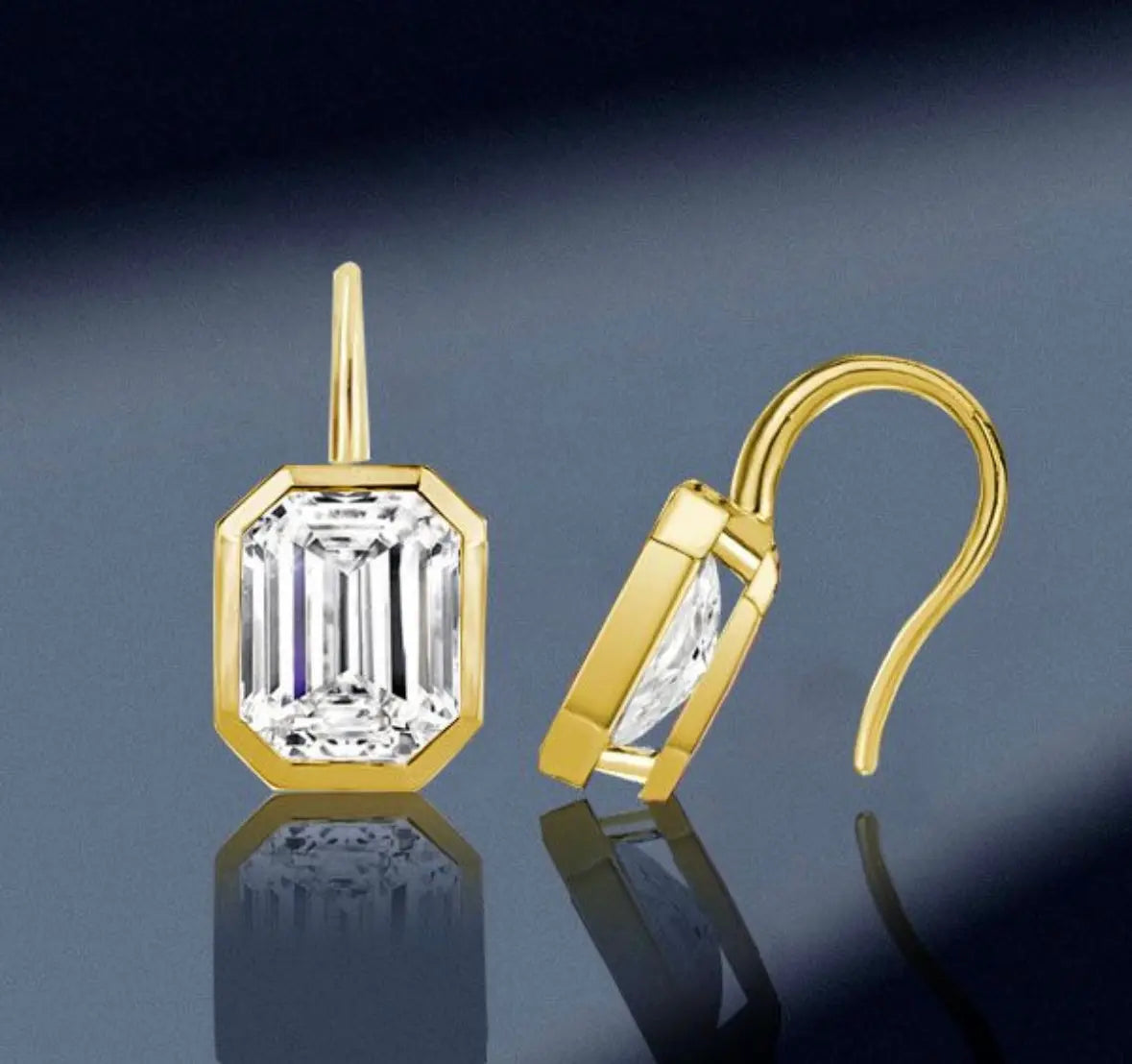 Kelly Diamond Crystalline Drops in Yellow Gold