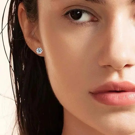 Kira Mini Studs 1 Carat Total Weight