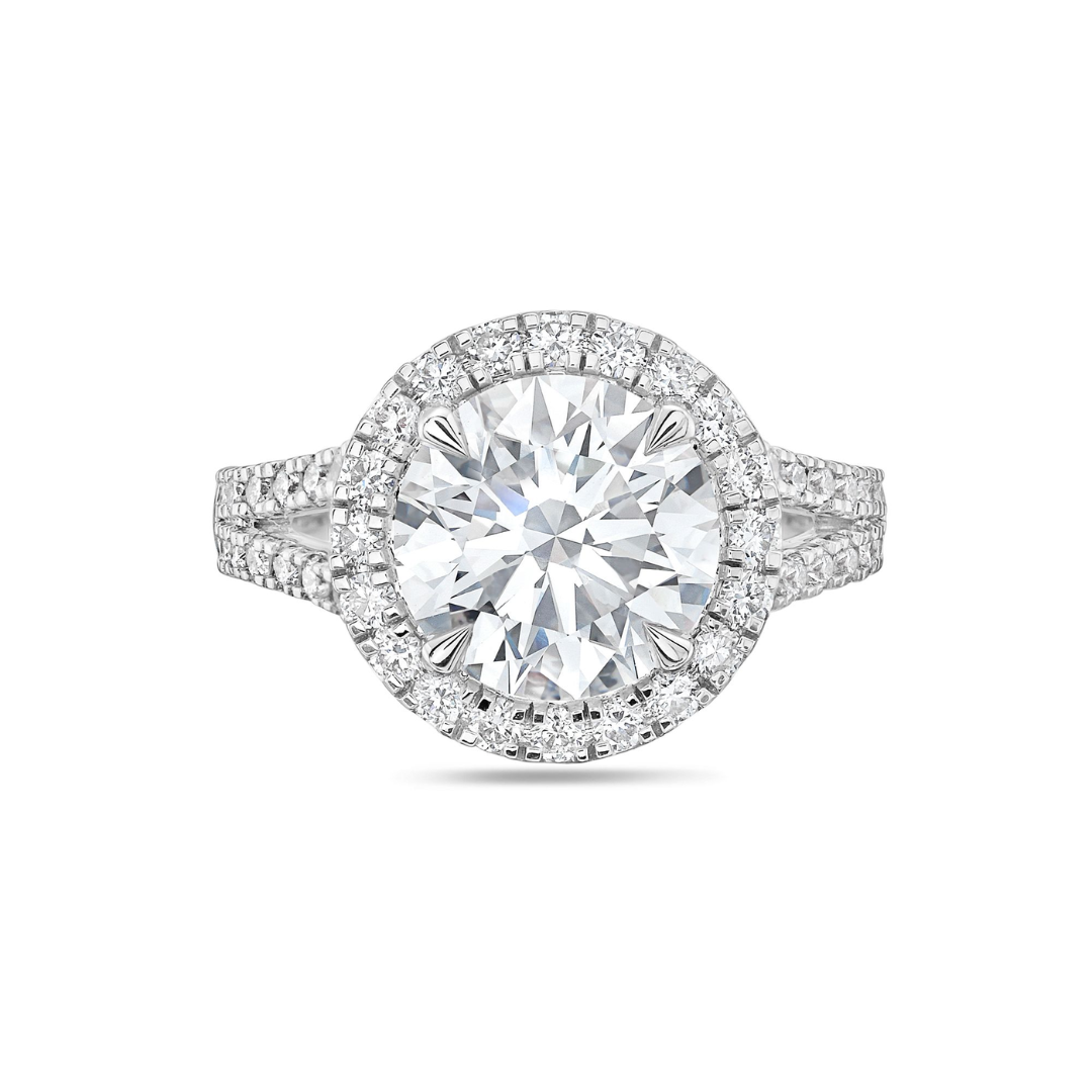 Lab-Grown Round Halo Diamond Engagement Ring