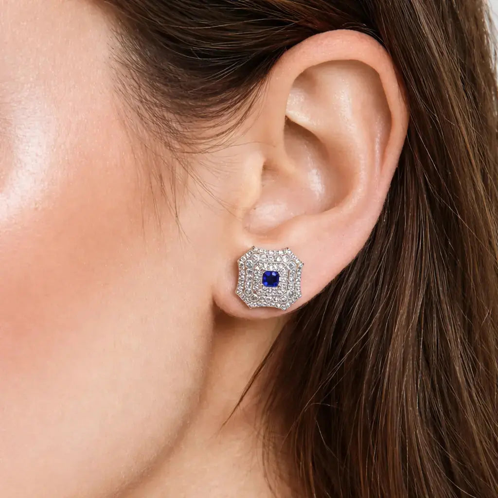 Latte Da Earrings in Sapphire - Platinum