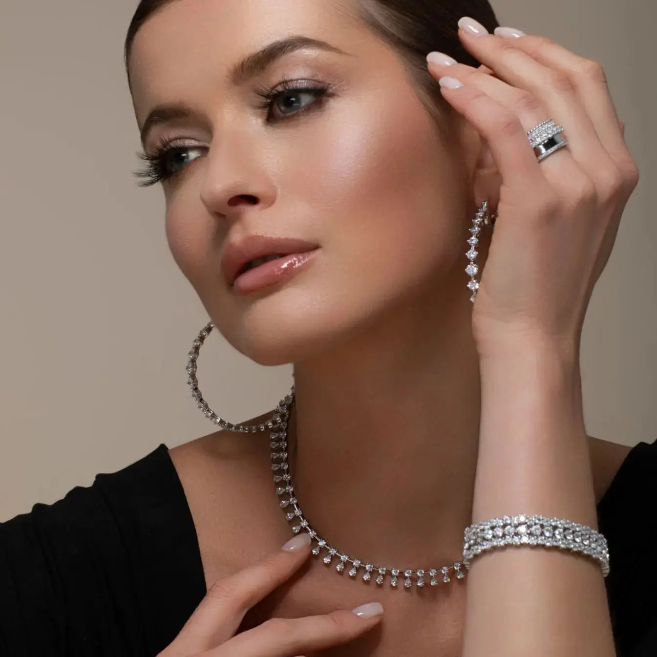 Luxe Edition 10 Carat Martini Tennis Bracelet