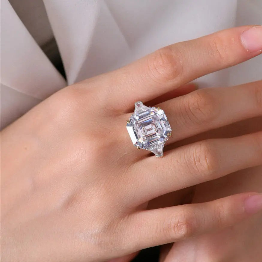 Malibu 10 Carat White Diamond Crystalline Ring