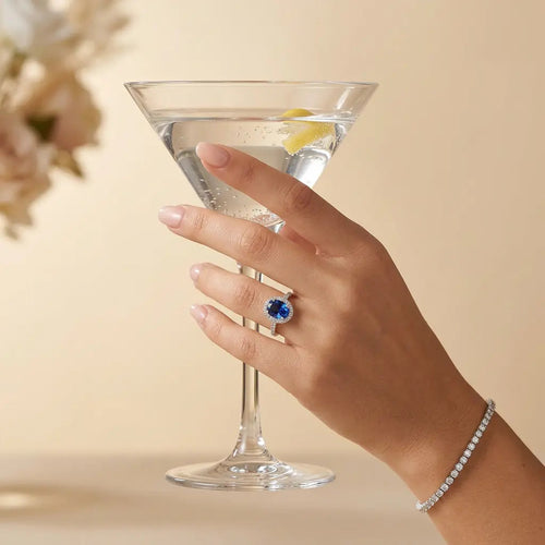 Oleander Ring in Blue Sapphire