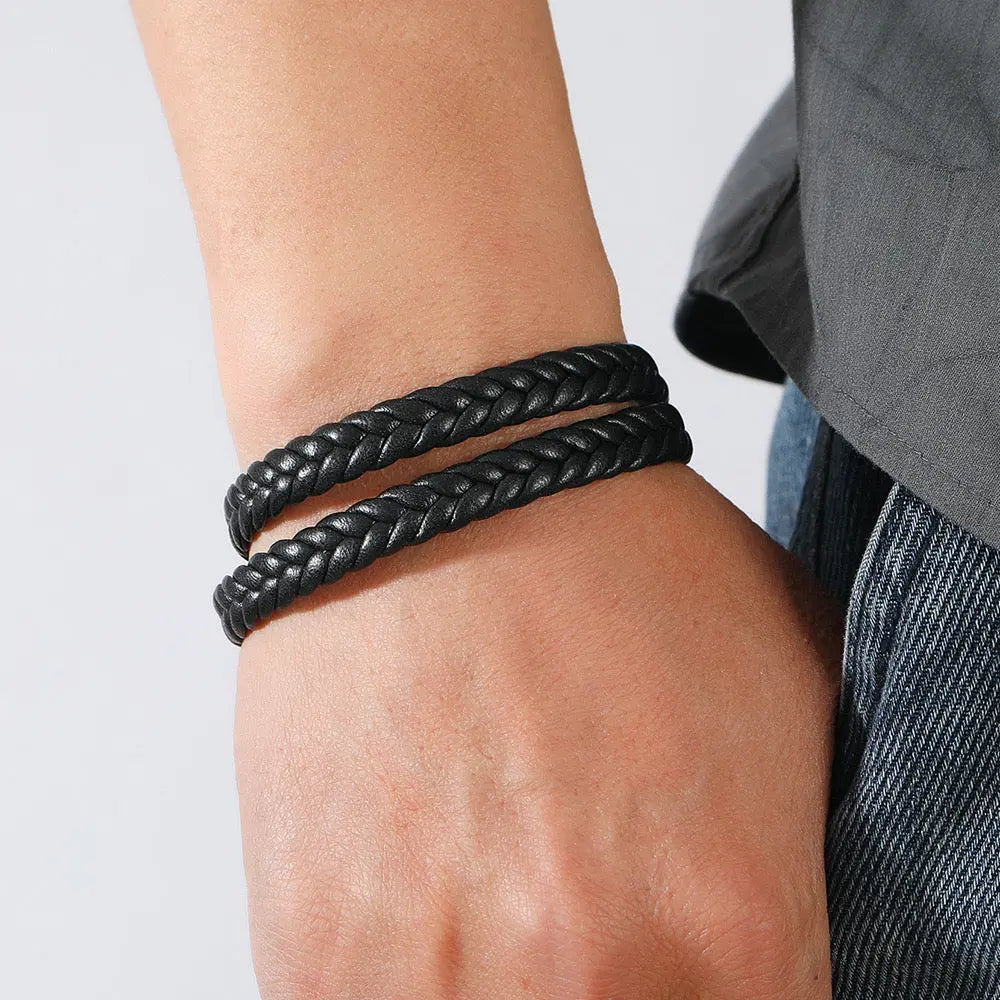 Ox Link in Noir Men's Cuff