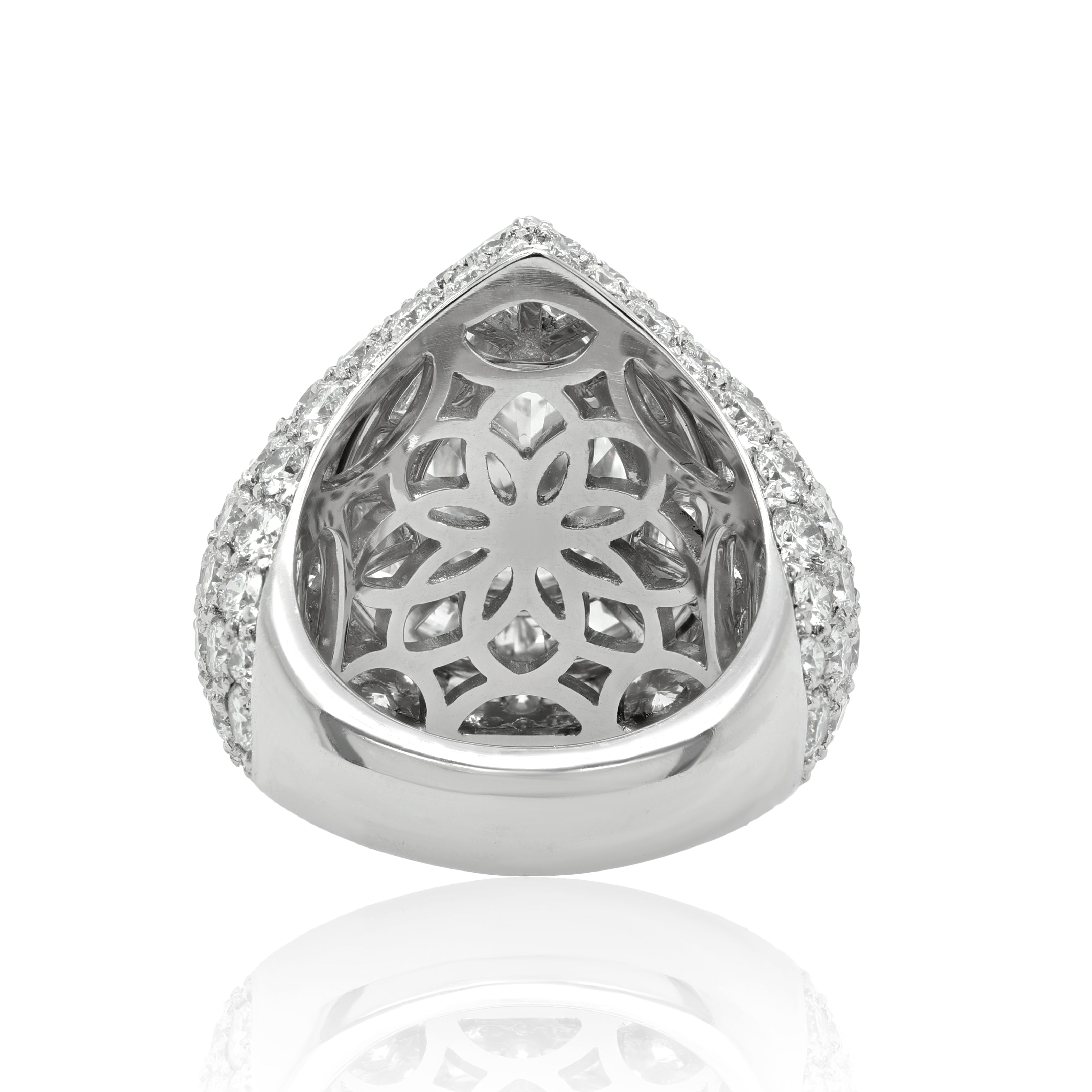 Dome-Style Pear Shaped Diamond Ring