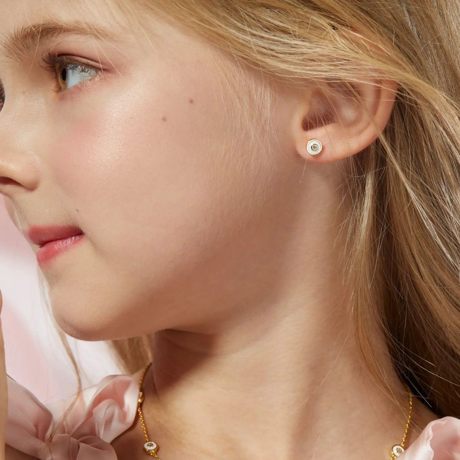 Petit Bubble Earrings in White