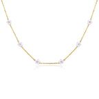 Petit Daisy White Necklace