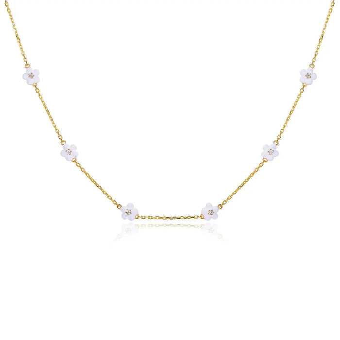 Petit Daisy White Necklace