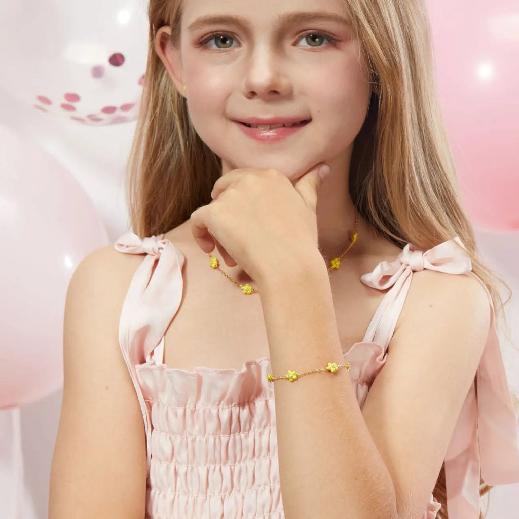 Petit Daisy Yellow Necklace