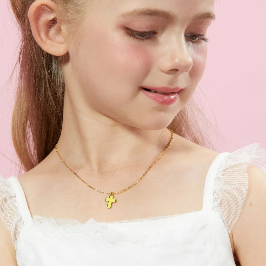 Petit Faith Necklace in Yellow