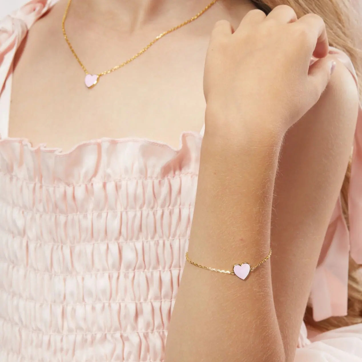 Petit Love Bracelet in Pink