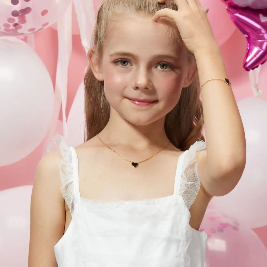 Petit Love Necklace in Black