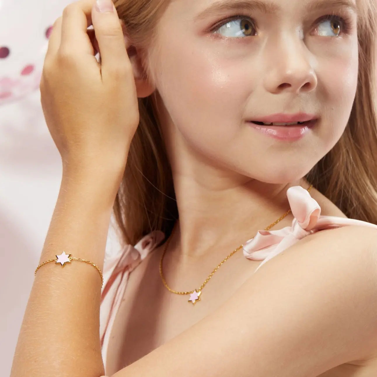 Petit Star of David Bracelet in Pink