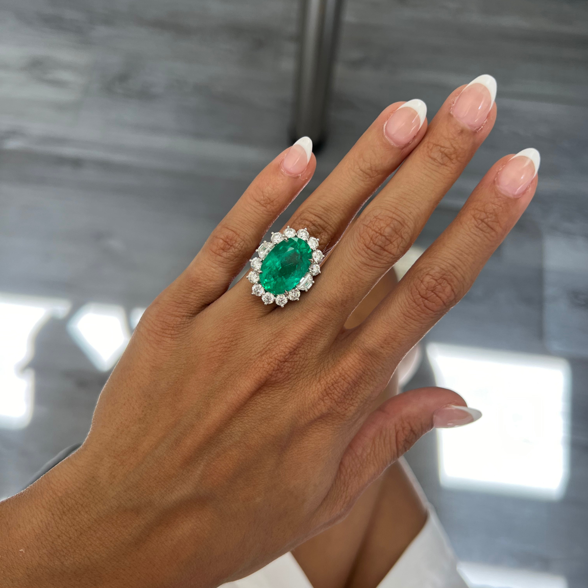 Green Emerald and Round Diamonds Flower Ring