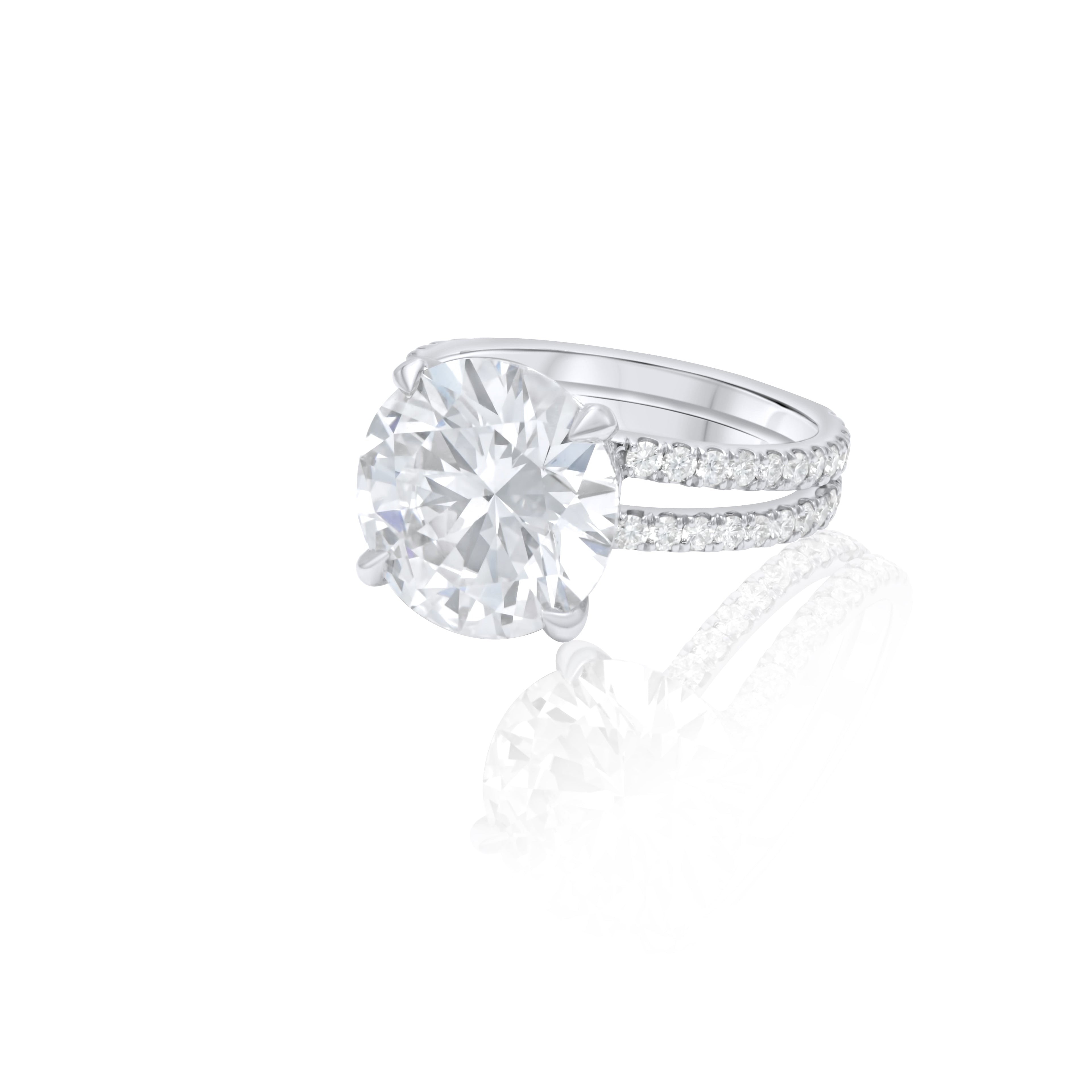 6.30ct Round Diamond Split-Shank Ring