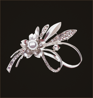 18ct White Gold 0.50ct Diamond Curved Wedding Ring