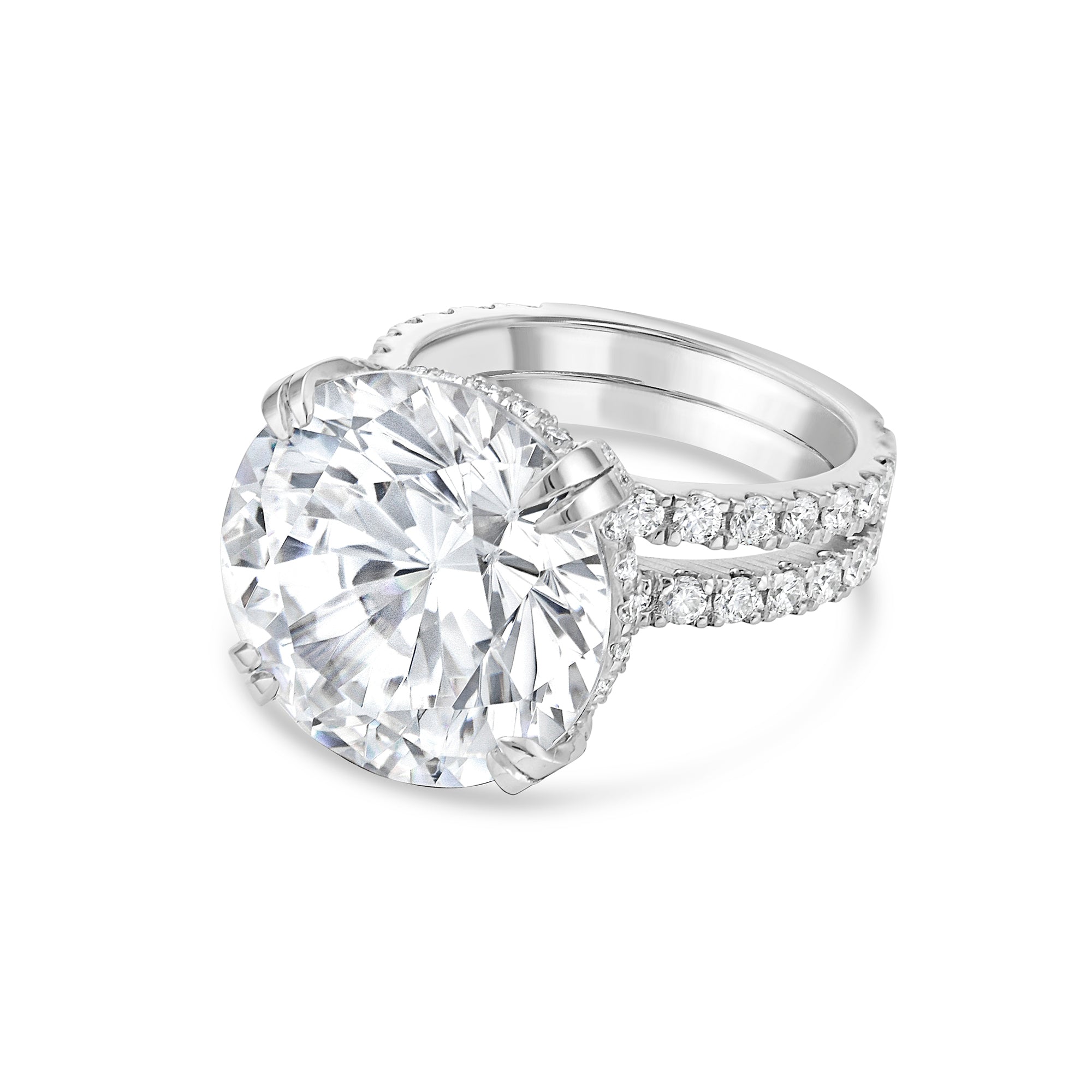 Lab-Grown Round Diamond Split Shank Engagement Ring