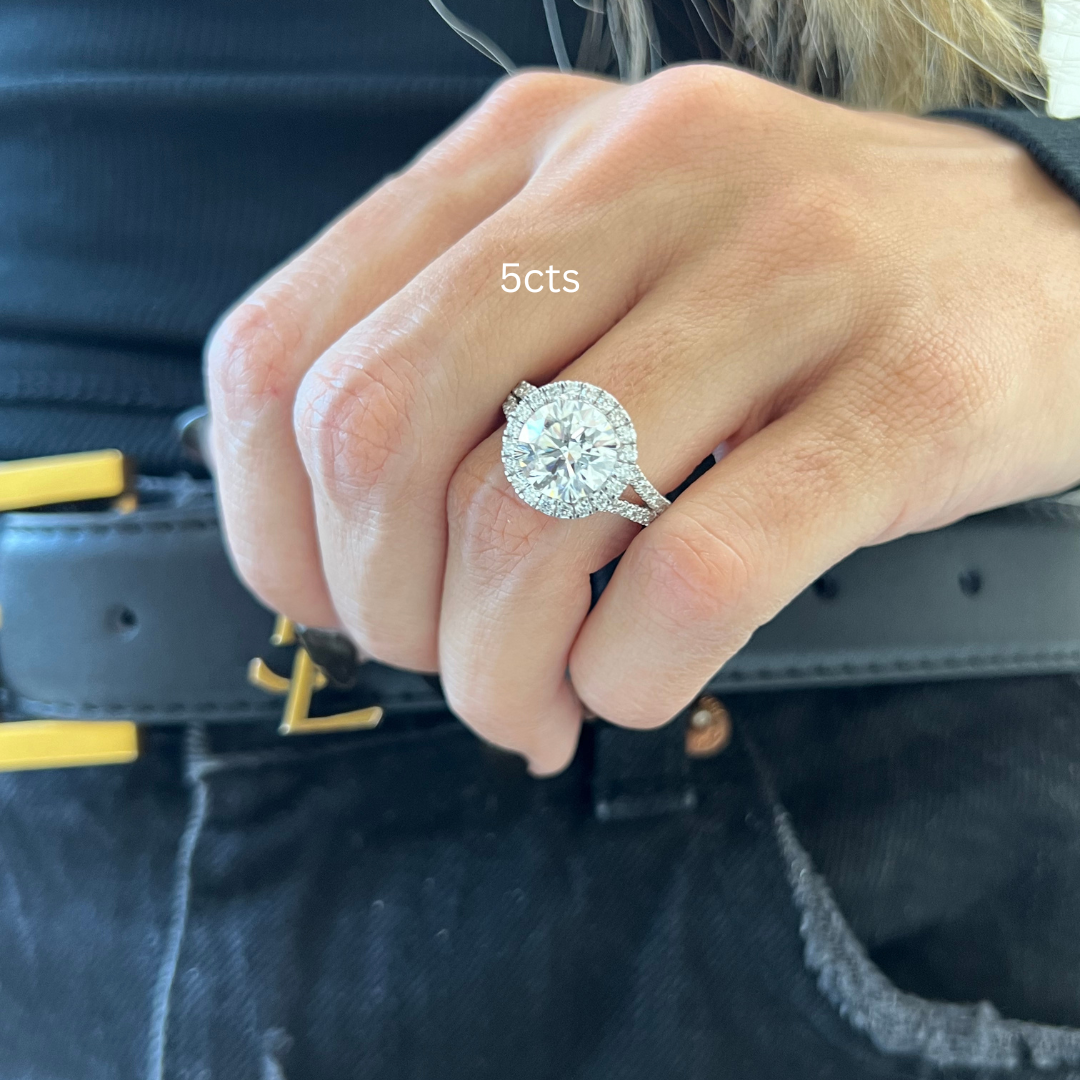 Lab-Grown Round Halo Diamond Engagement Ring
