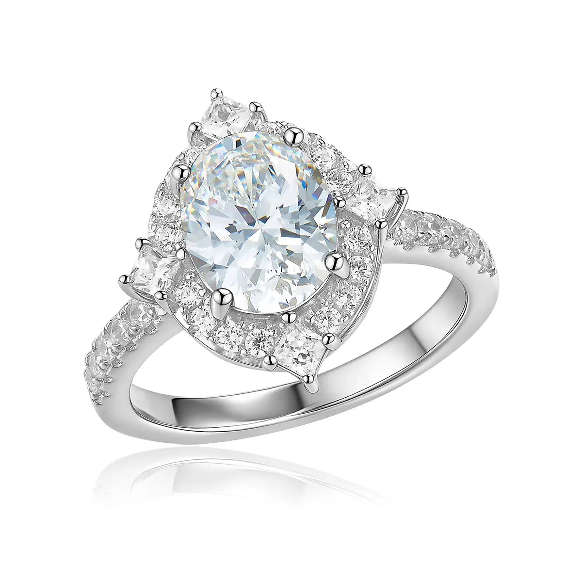 Santana Ring in White Diamond