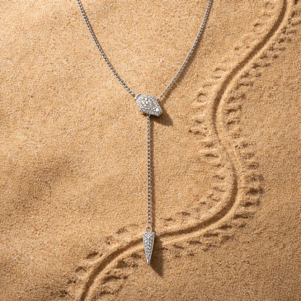 Serpentina Lariat In Platinum