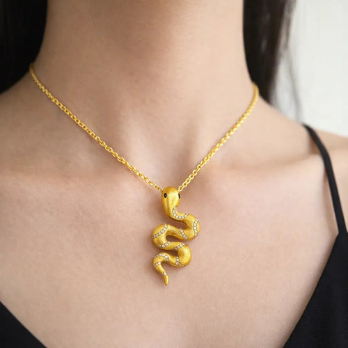 Serpentina Necklace in Yellow Gold