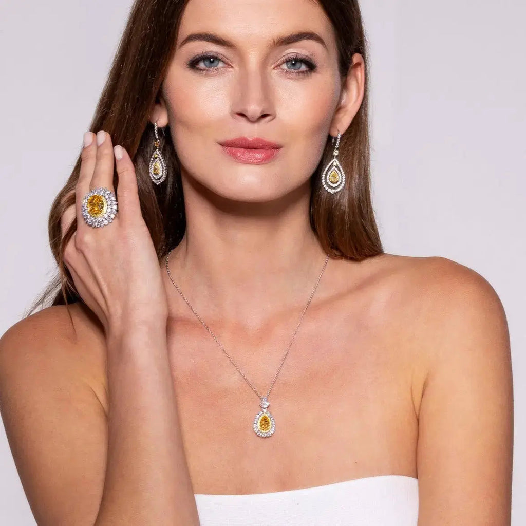 Sunny Isles Necklace in Canary Crystalline