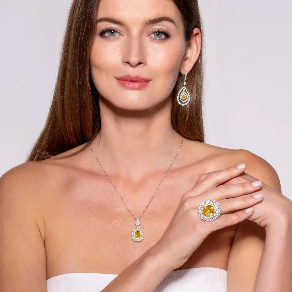 Sunny Isles Necklace in Canary Crystalline