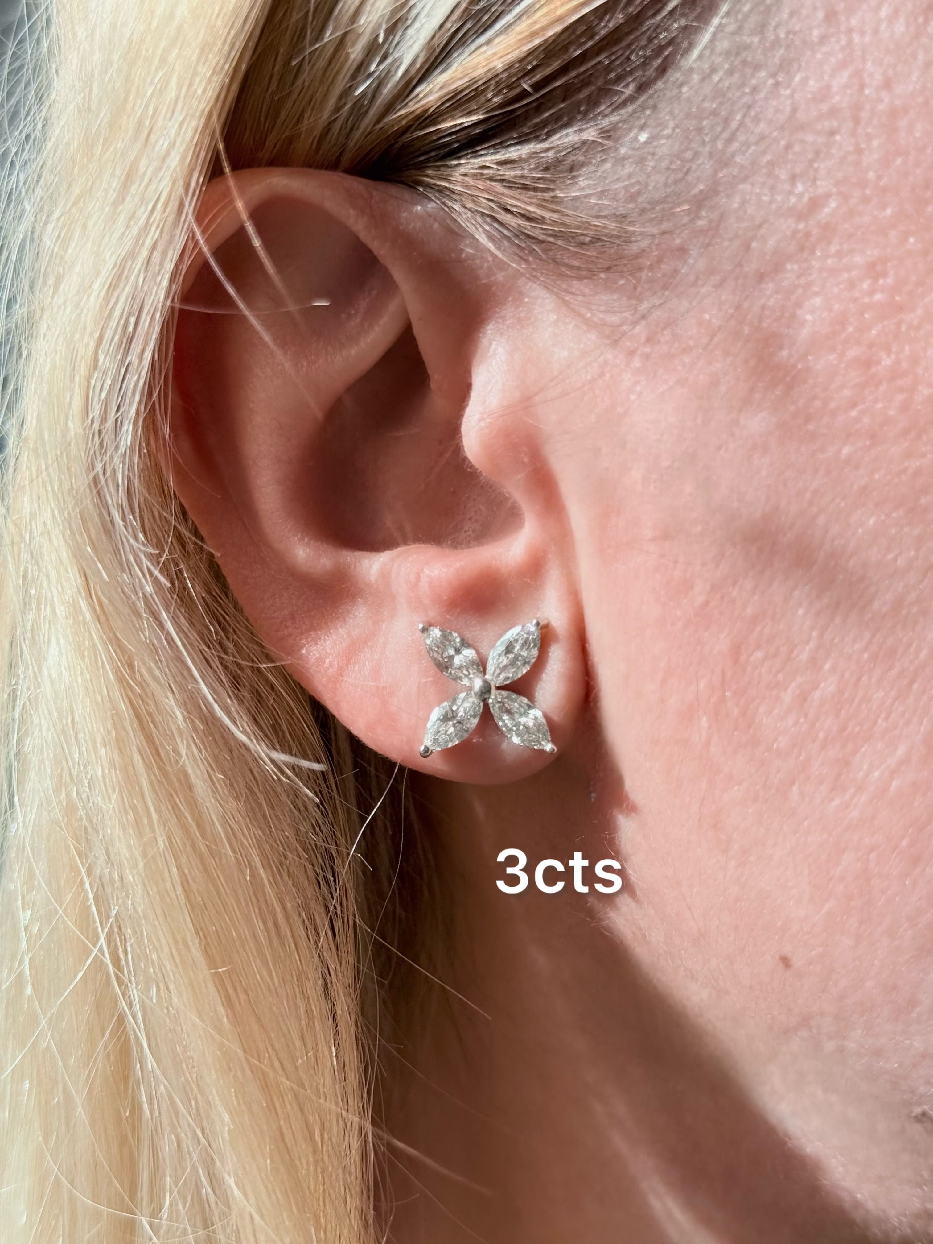 Lab-Grown Diamond Clover Stud Earrings, 14K Gold