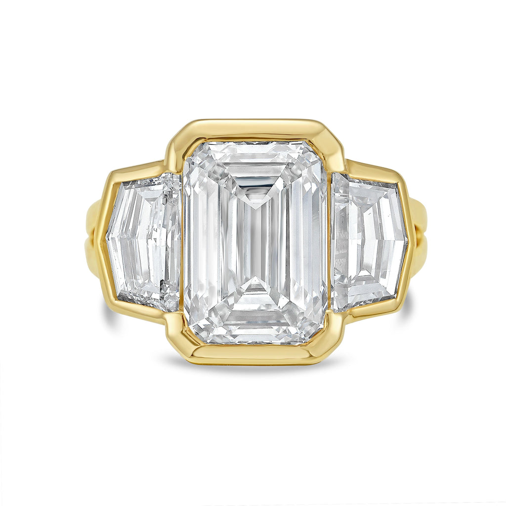 Lab-Grown Emerald Cut Bezel Ring with Cadillac Sides, 18K Gold
