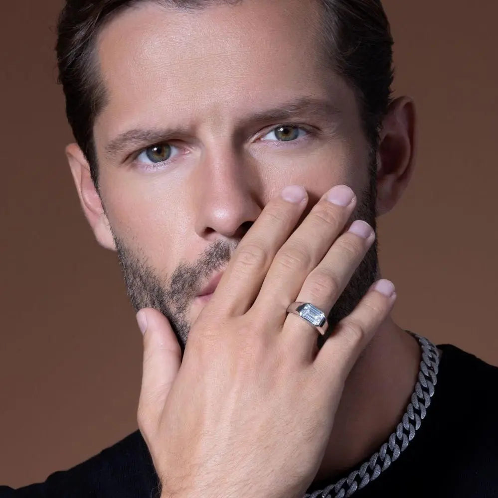 Xavier 4.50 Carat Men's Band in Platinum