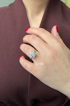 Lab-Grown Round Split Claw Engagement Ring, 18K Gold