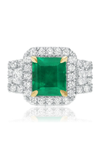 18K White Gold Diamond Three Stone Ring