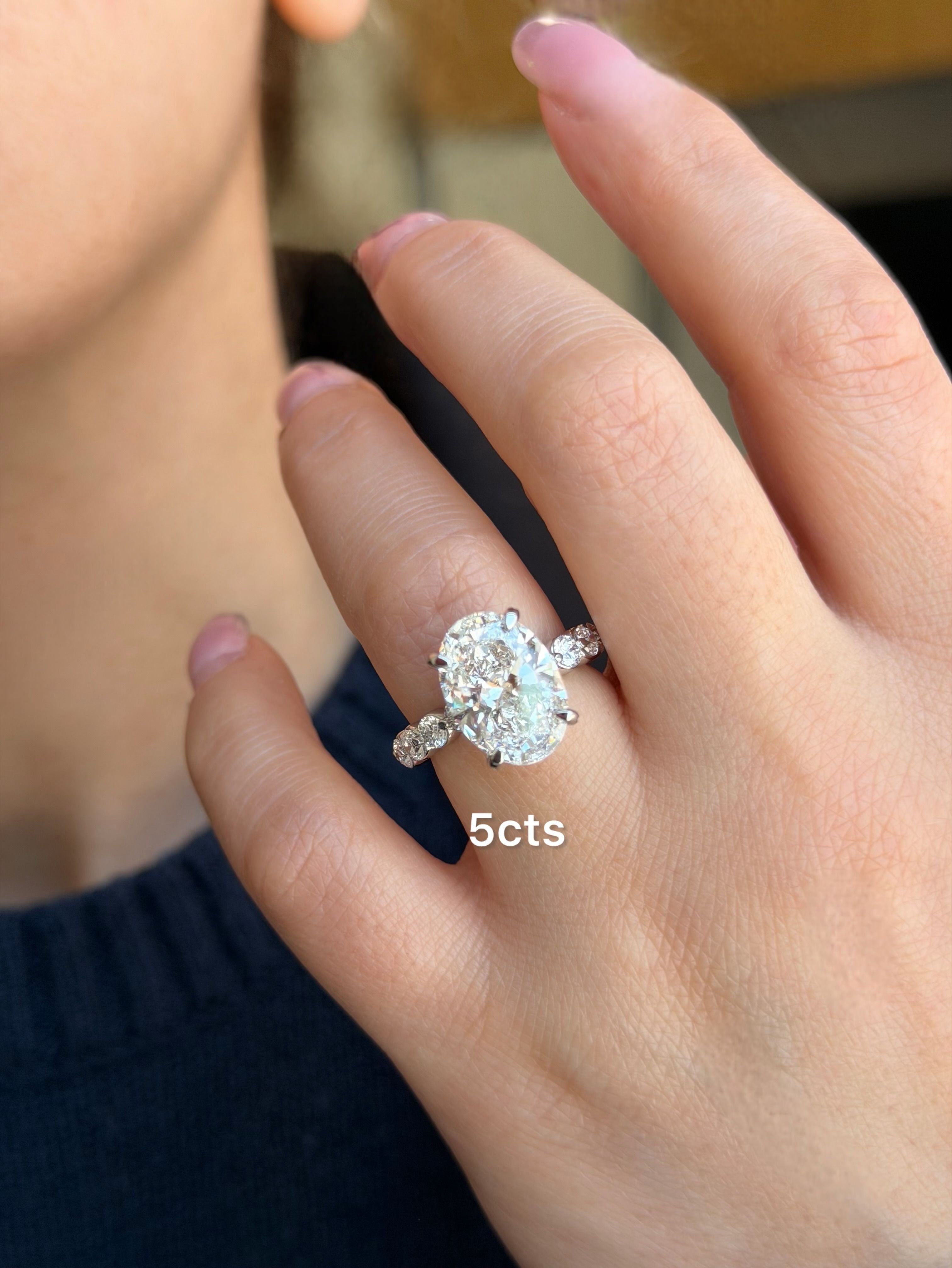 Lab-Grown Oval & Round Cut Diamond Engagement Ring
