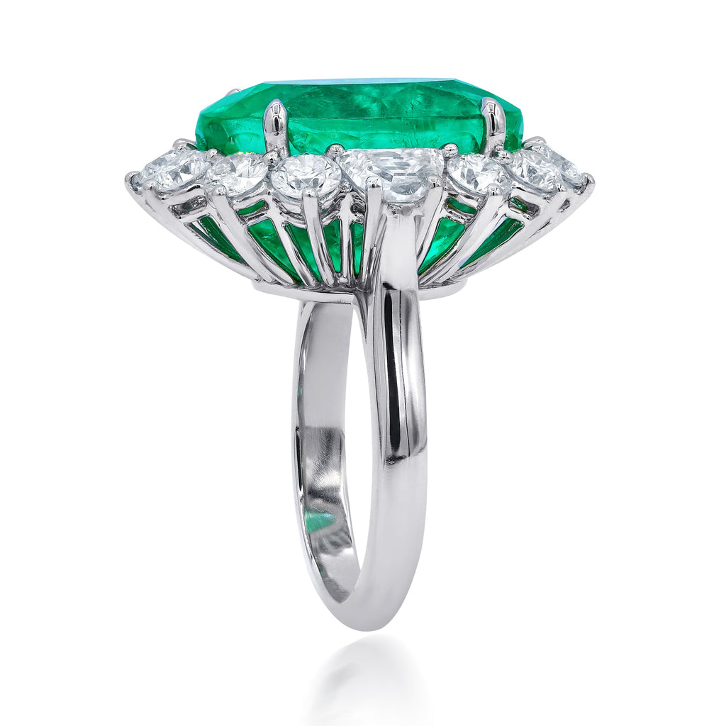 Green Emerald and Round Diamonds Flower Ring