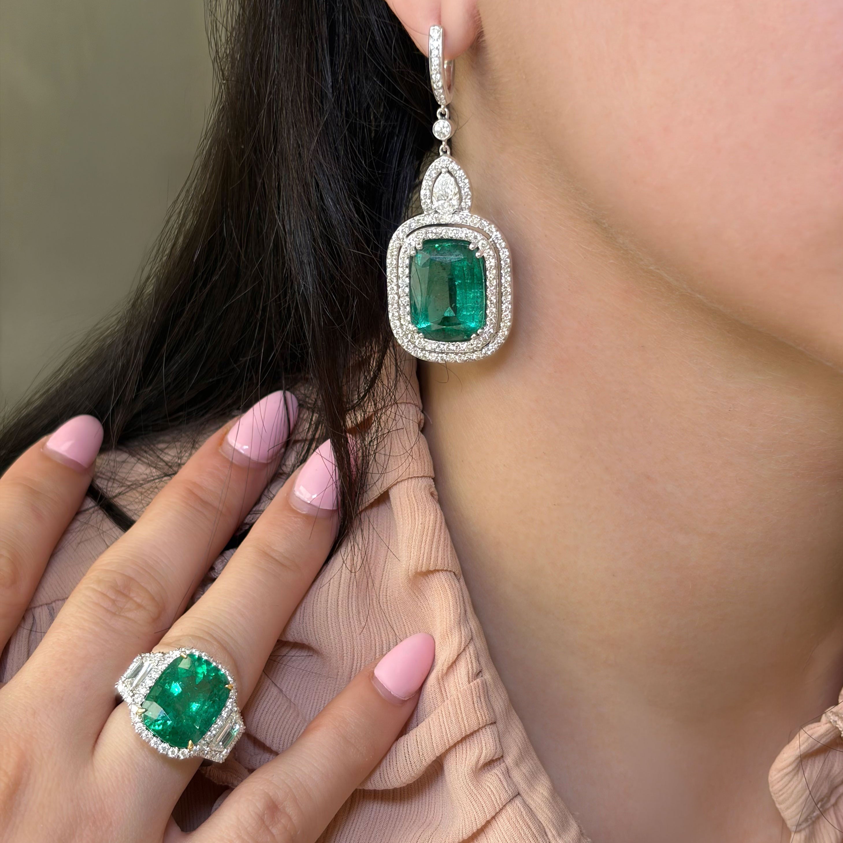 11.22ct Zambian Emerald Halo Ring