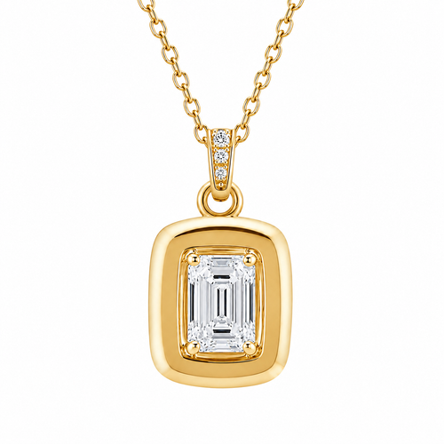 Lucky Edge Necklace in Yellow Gold