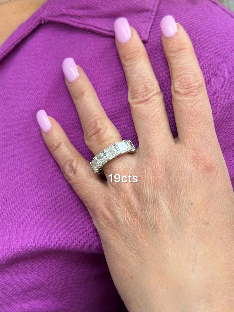 Lab-Grown Asscher Eternity Band