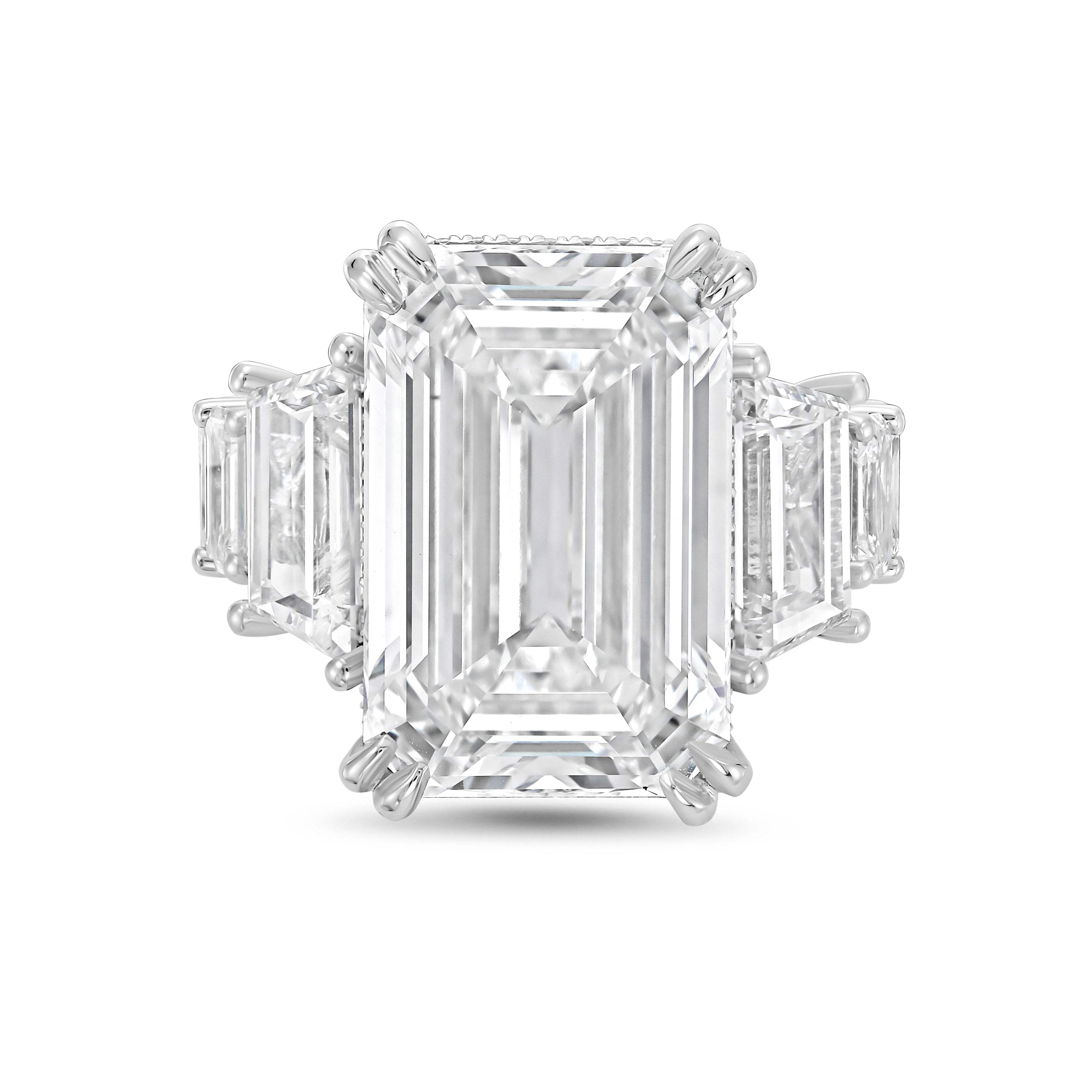 Lab-Grown Emerald Cut Diamond Fashion Ring, 18K Gold