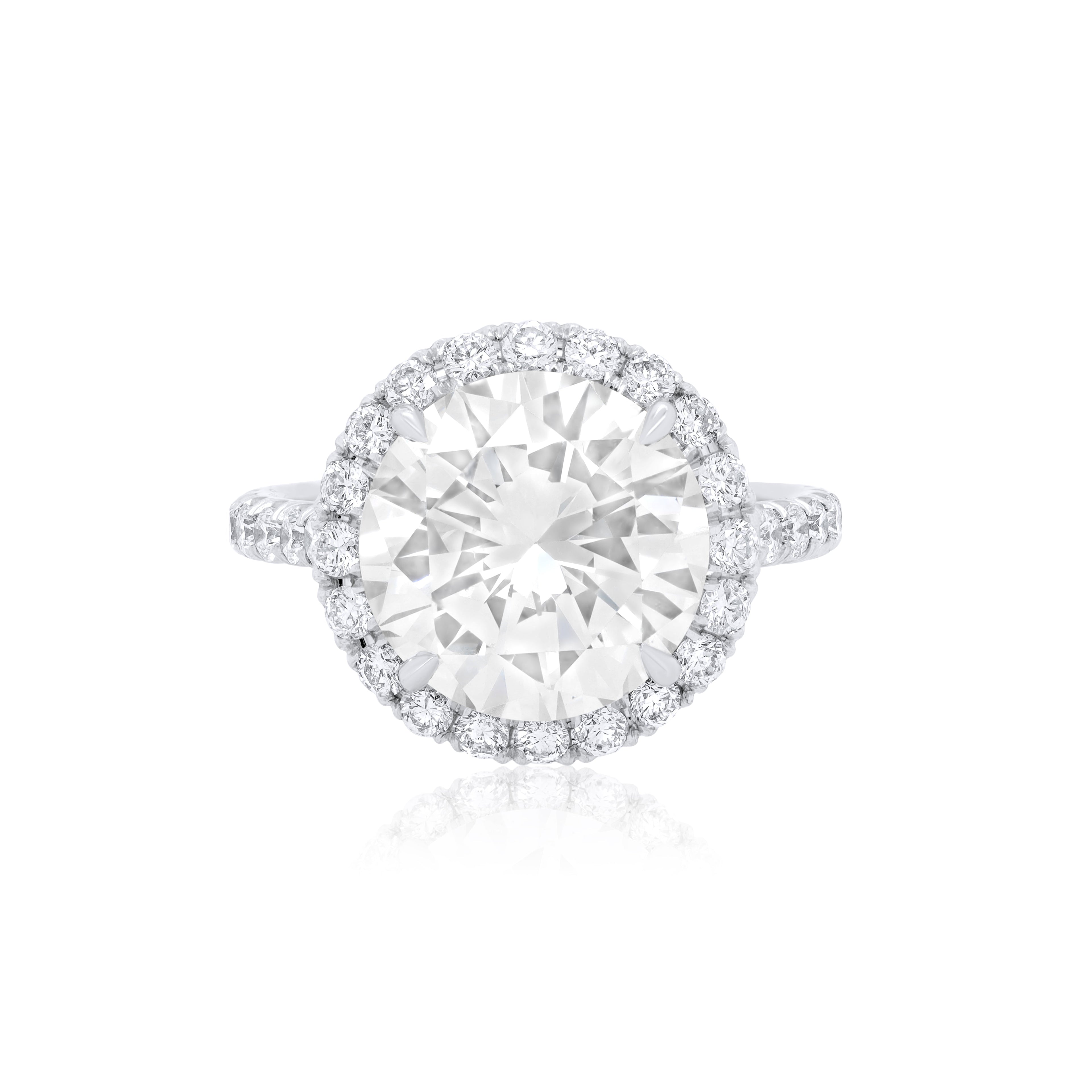 Lab-Grown Round Diamond Pave Halo Ring, 18K Gold