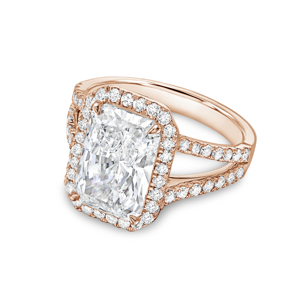 Lab-Grown Radiant Halo Diamond Engagement Ring